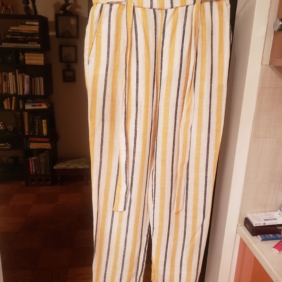 Women pants - Picture 1 of 7